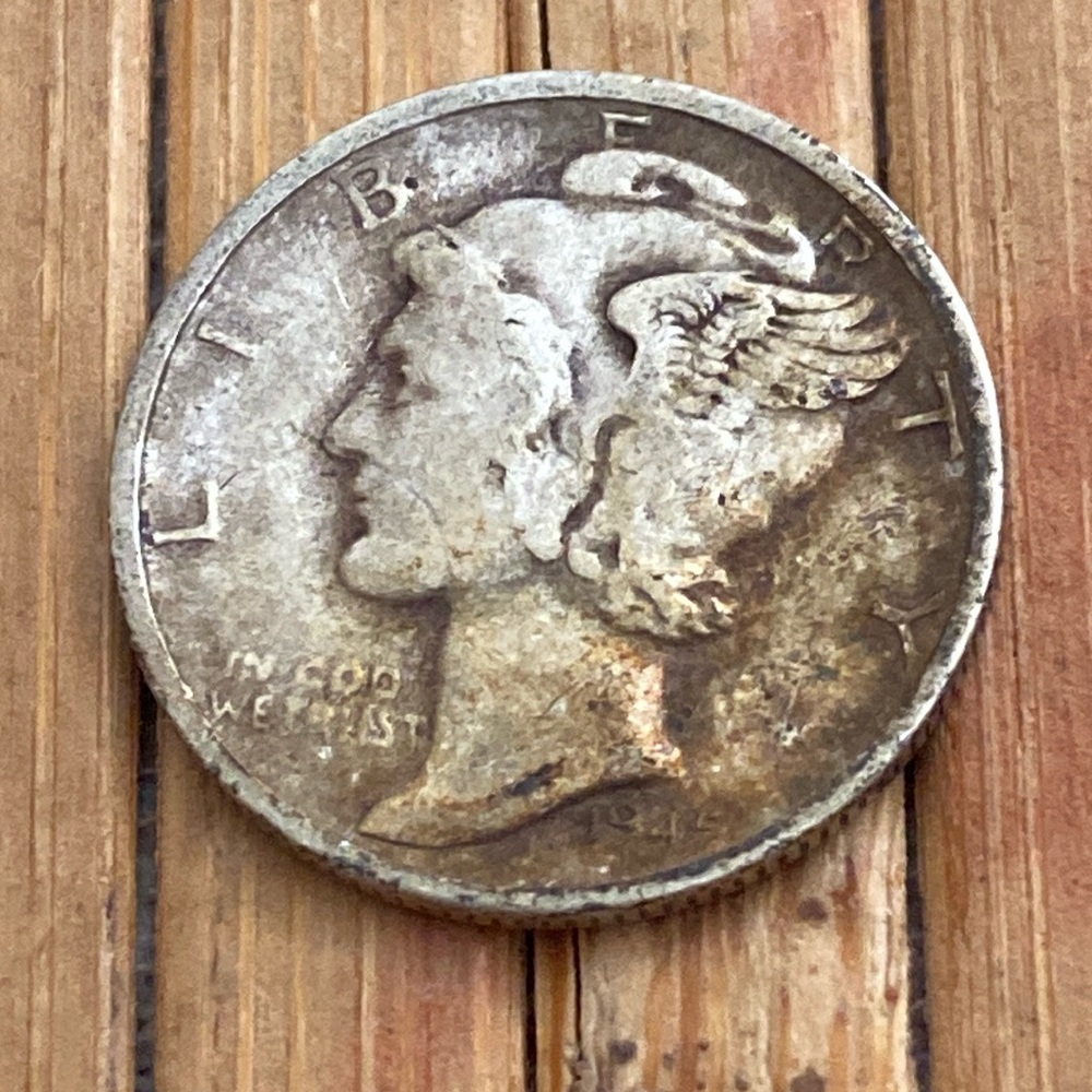 Vintage 1945S Mercury Dime 90% Silver